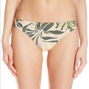 Vince Camuto Classic Bikini Bottom Swimsuit XS